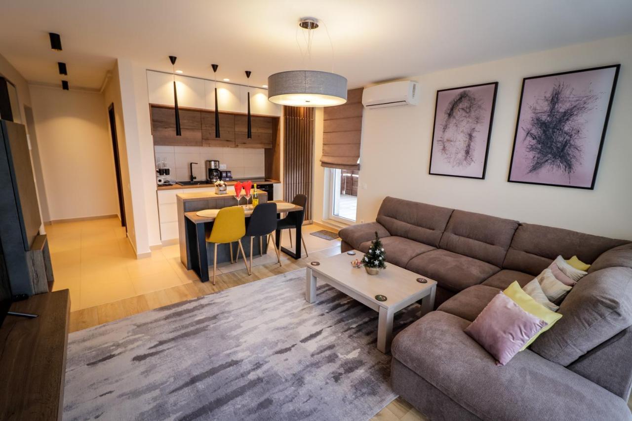 Lux Green Apartament 2 Leilighet Braşov Eksteriør bilde