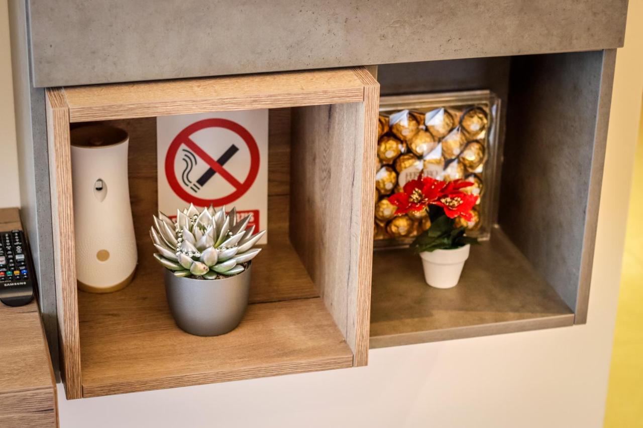 Lux Green Apartament 2 Leilighet Braşov Eksteriør bilde